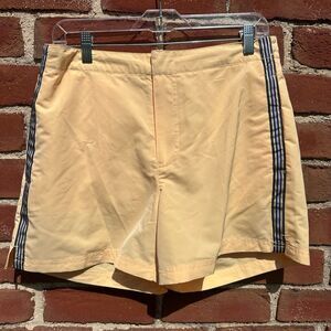 Vineyard Vines $98 yellow Men's Swim trunks Shorts medium 4"NEW